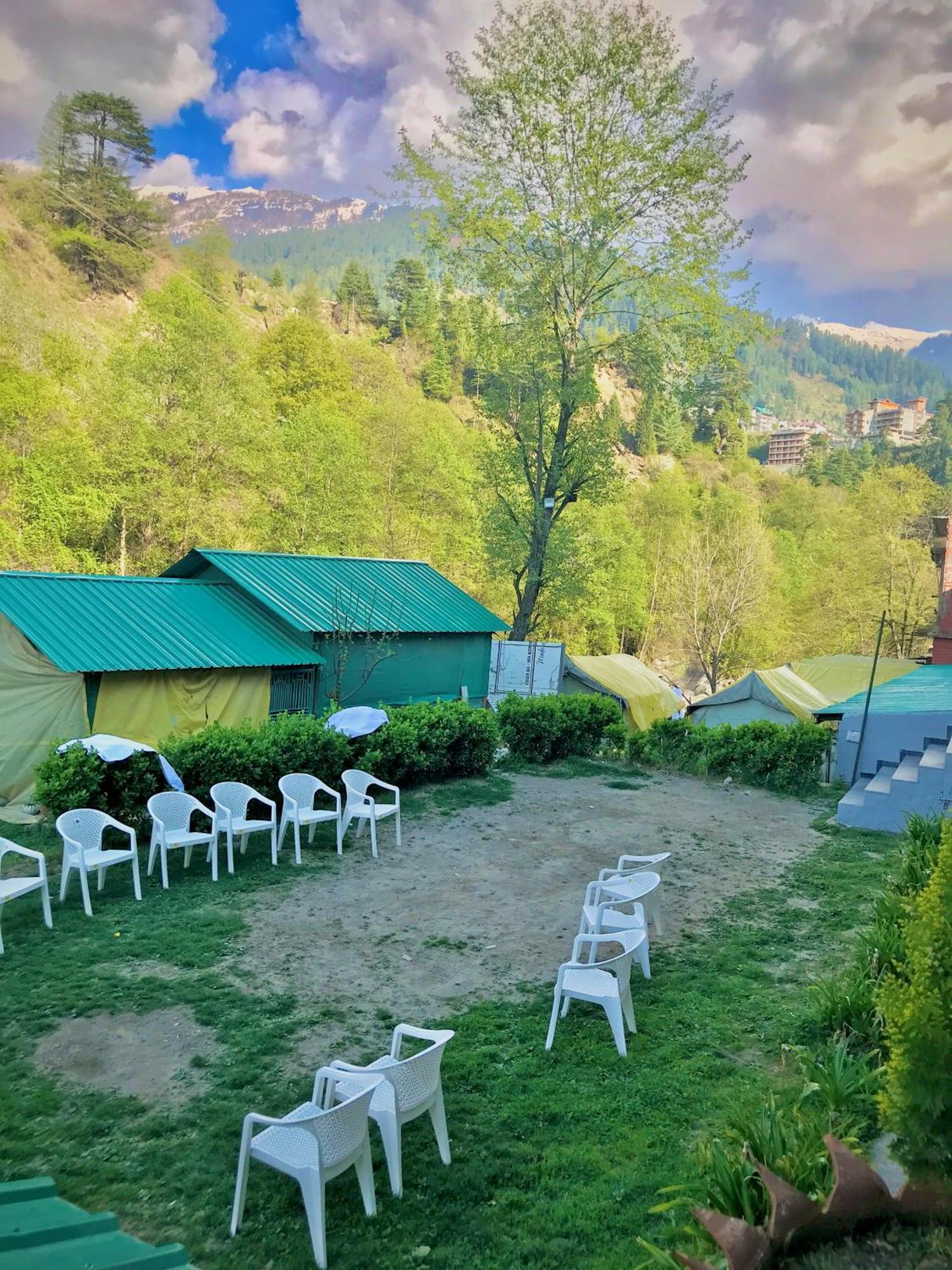 The Avenue Hotel , Manali A River Side Hotel Exterior foto